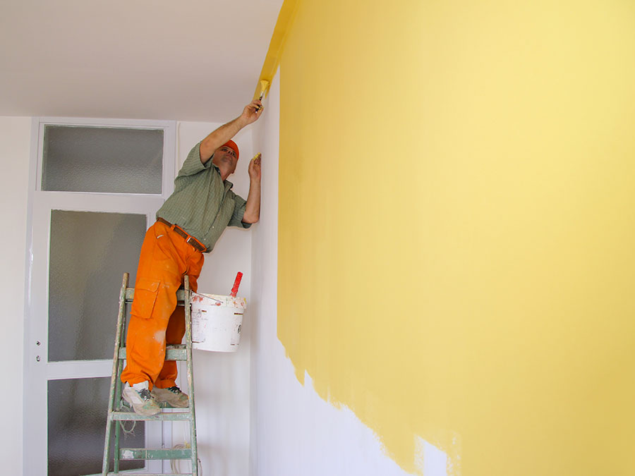 مزایای رنگ امیزی دیوارهای خانه